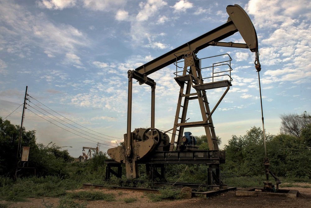 Invitation for bids to conduct Petroleum operations in Myanmar Htaukshabin-Kanni oil field (2022)